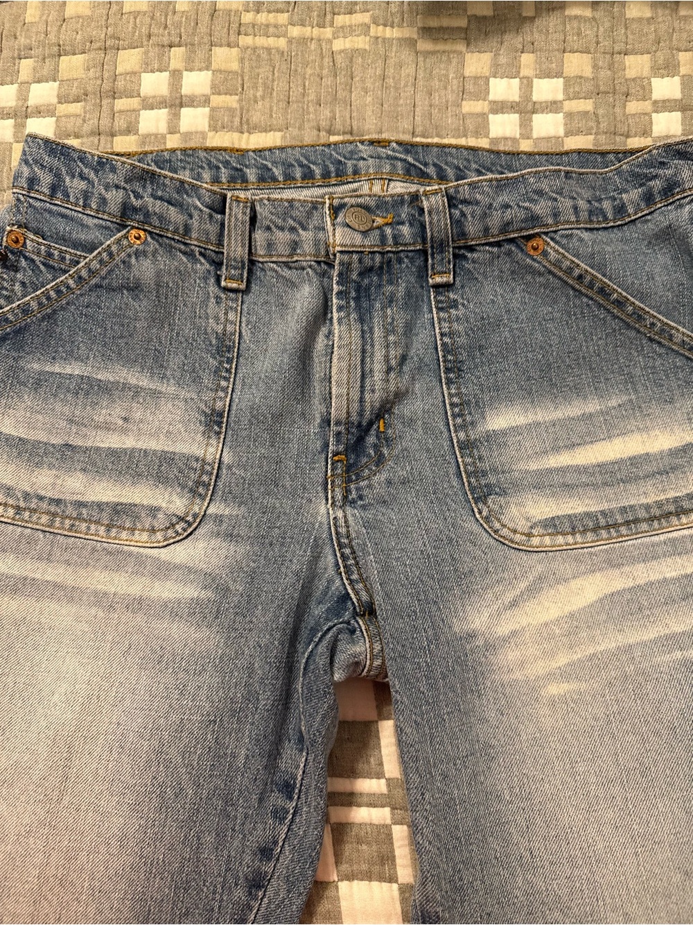 Relaxed Light Blue Washed Women's Jeans (retro)